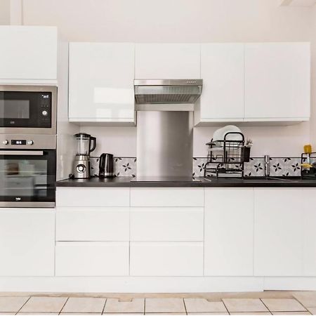 Lille Pres Du Chu Lille Apartment Екстериор снимка